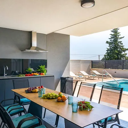 Villa Sapphire Seascape